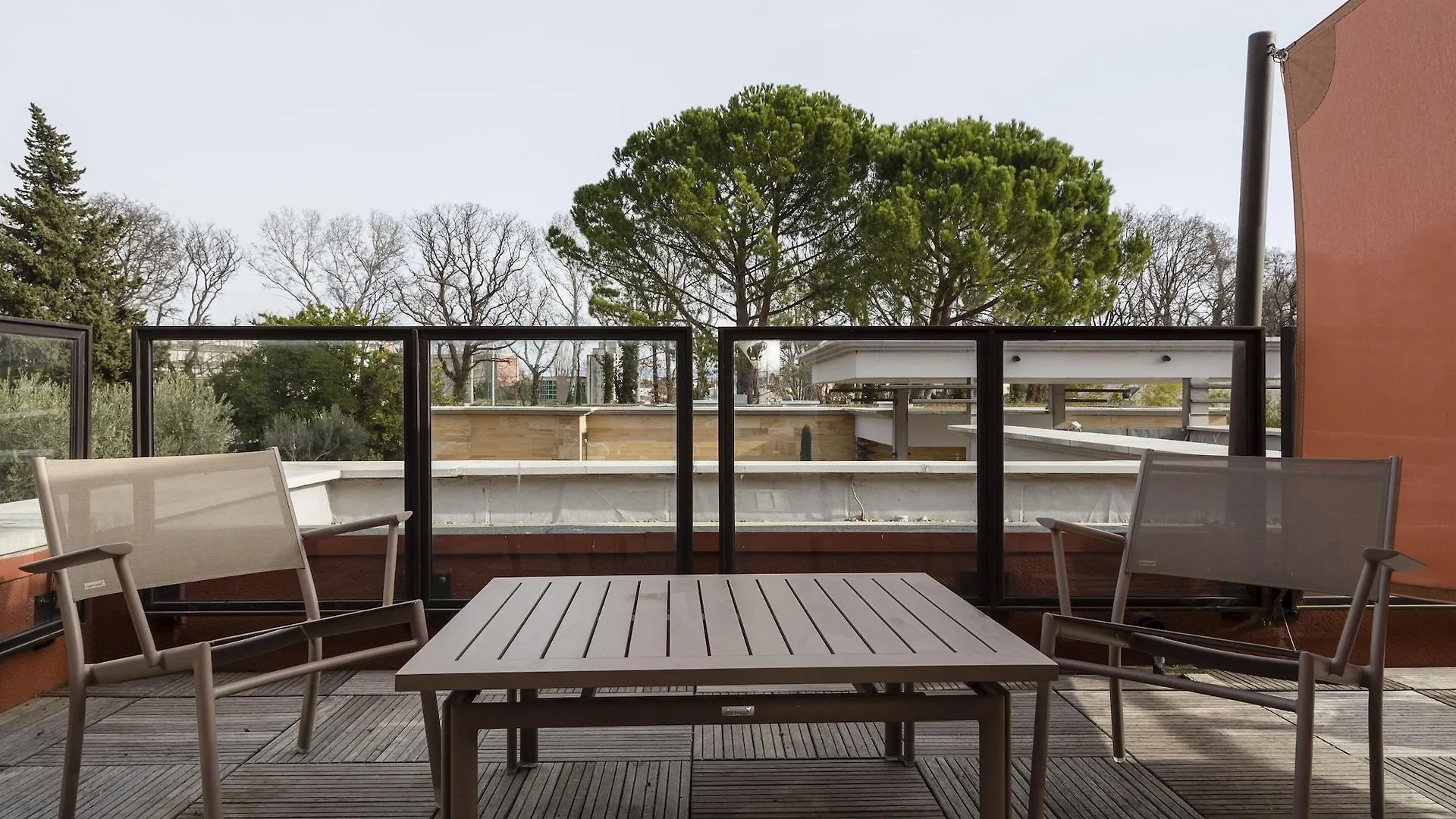 **** Hotel Best Western Plus Le Lavarin Avignon Frankreich