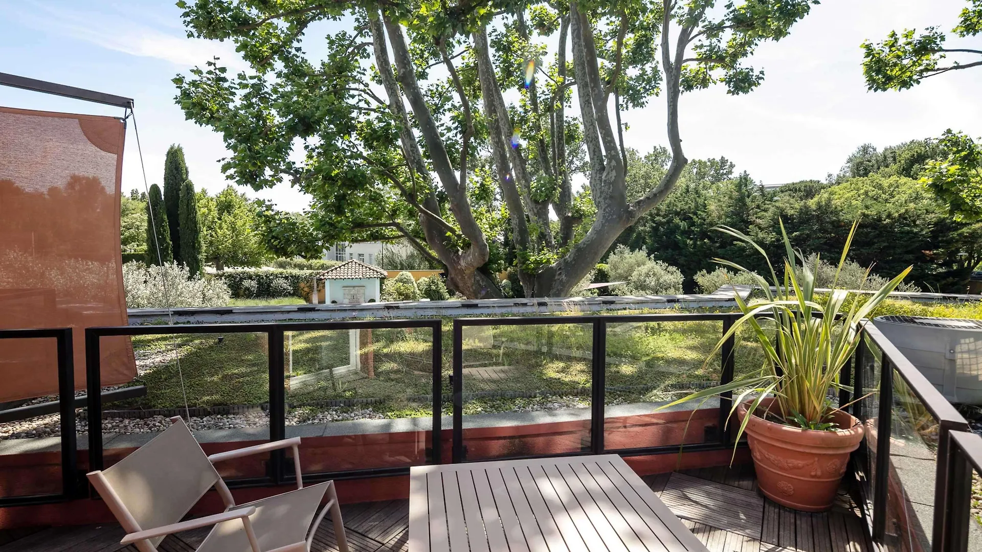 Best Western Plus Le Lavarin Avignon 4*,  Frankreich