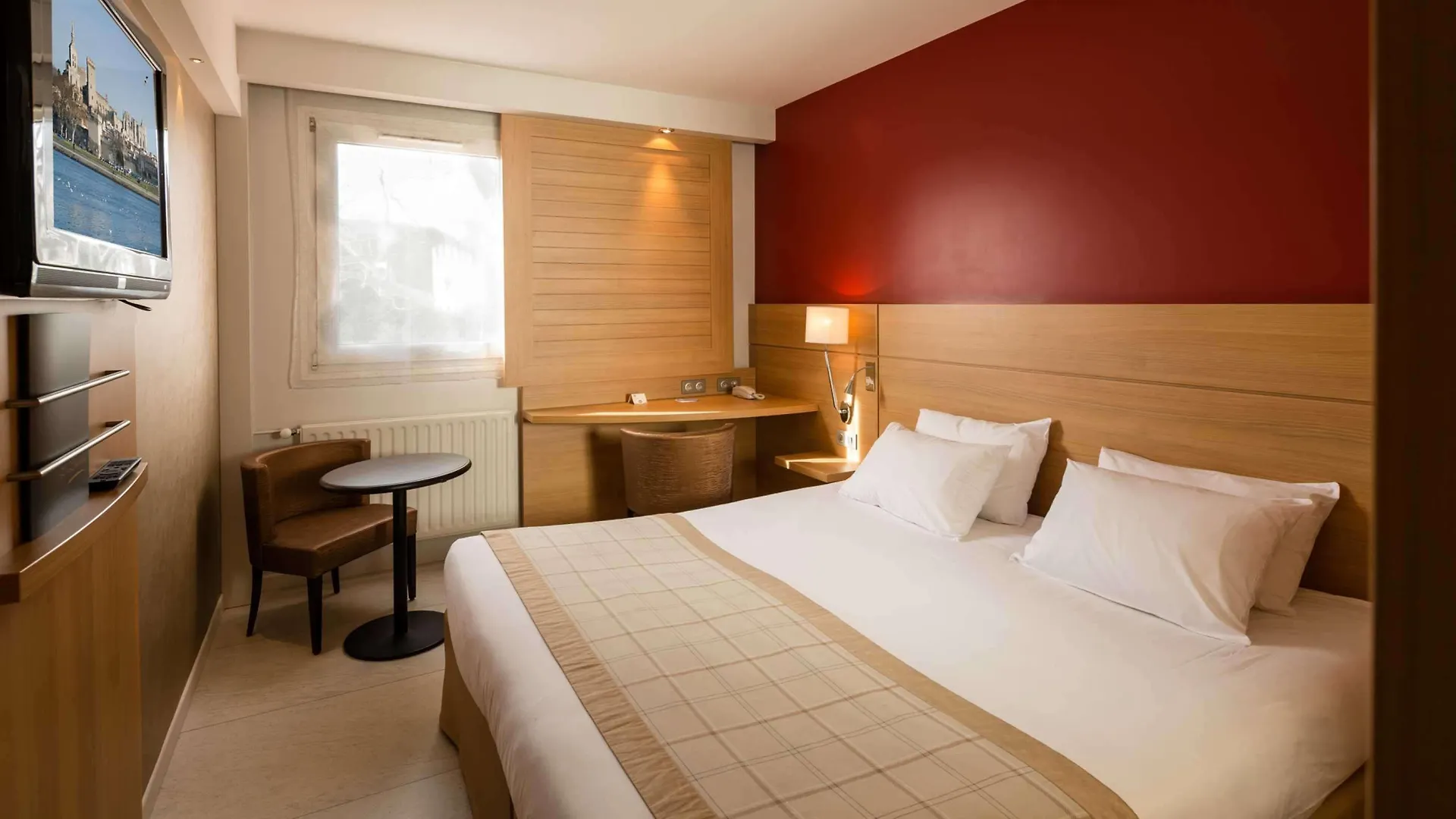 Hotel Best Western Plus Le Lavarin Avignon