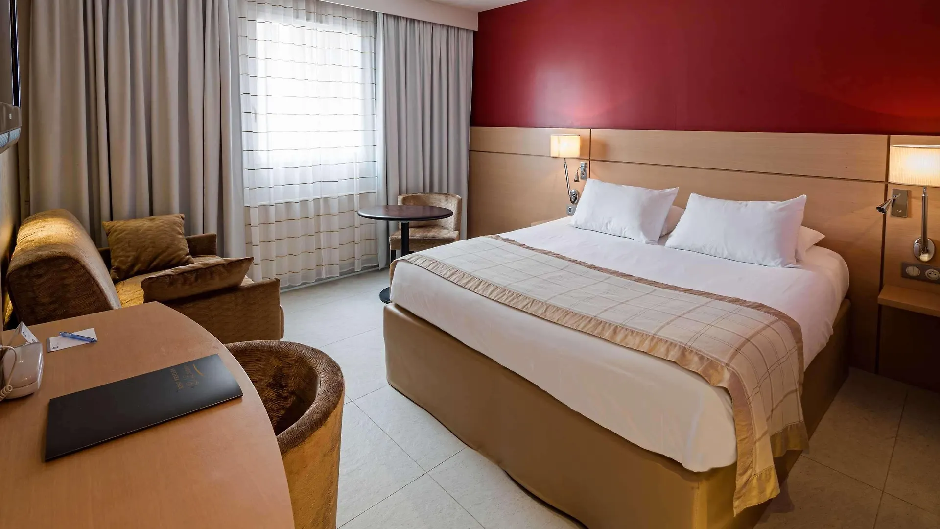 Hotel Best Western Plus Le Lavarin Avignon